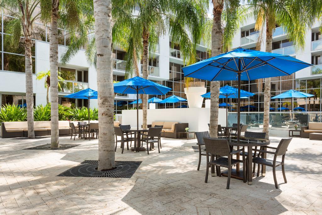 Sawgrass Grand Hotel And Suites Sports Complex Sunrise Bagian luar foto