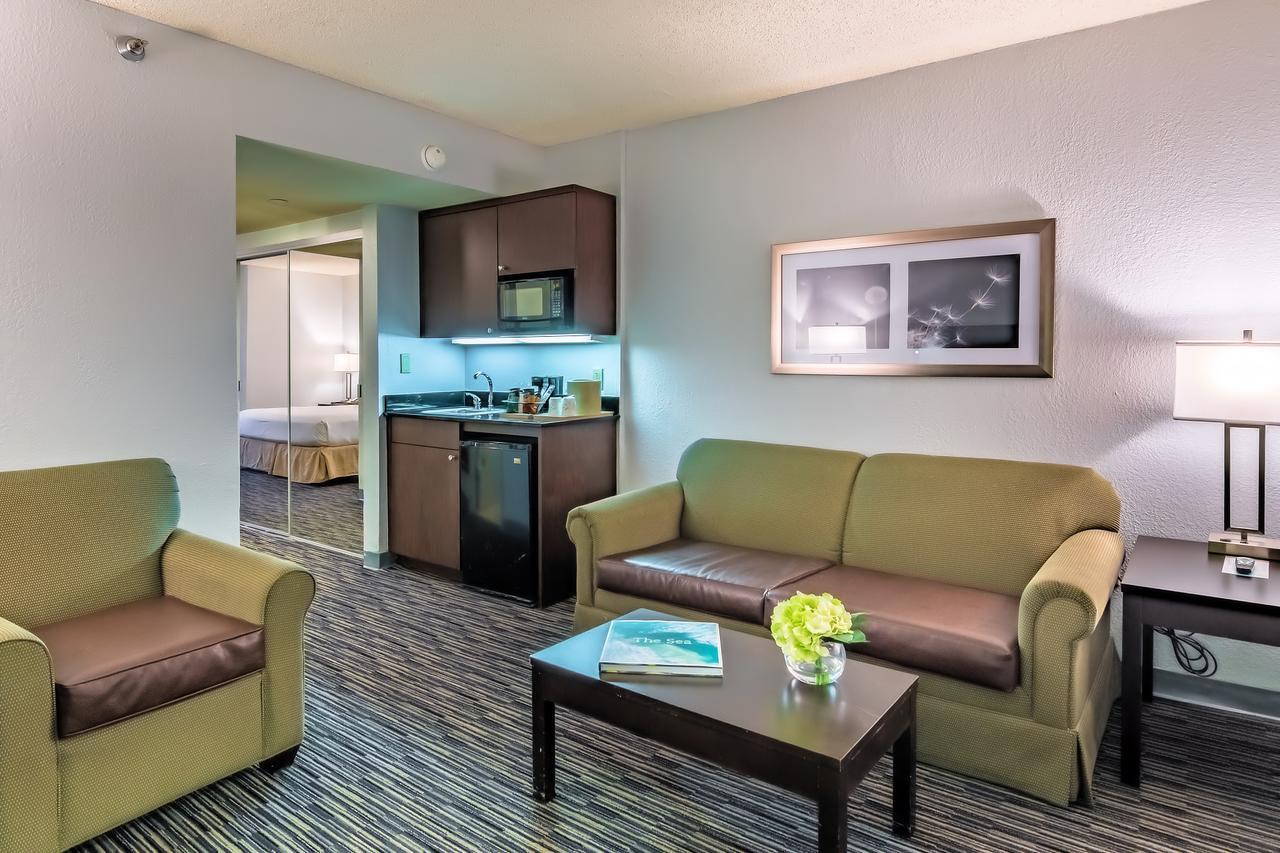 Sawgrass Grand Hotel And Suites Sports Complex Sunrise Bagian luar foto