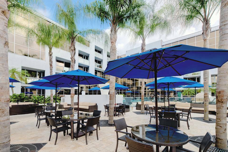 Sawgrass Grand Hotel And Suites Sports Complex Sunrise Bagian luar foto