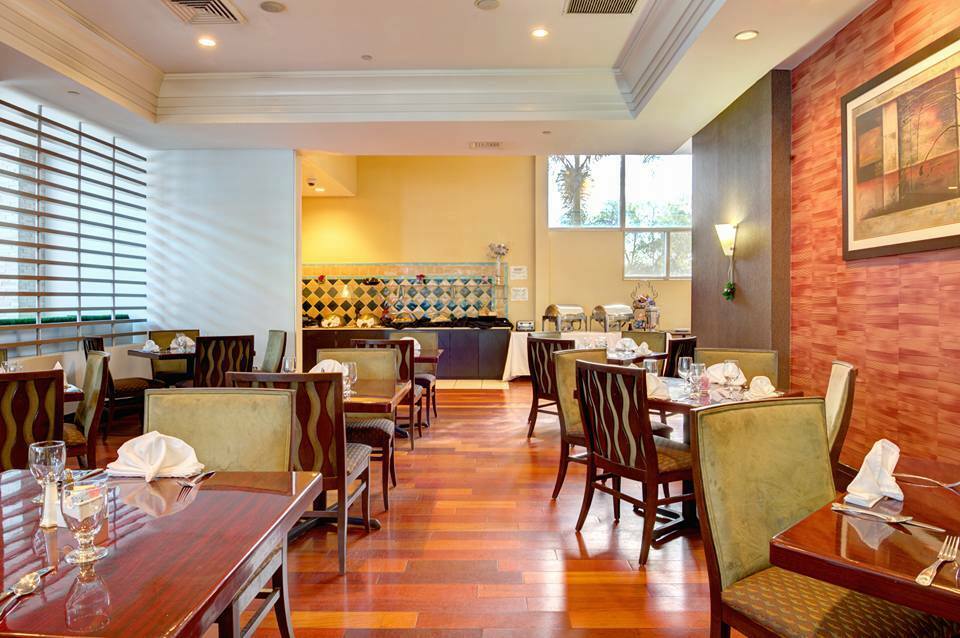 Sawgrass Grand Hotel And Suites Sports Complex Sunrise Bagian luar foto