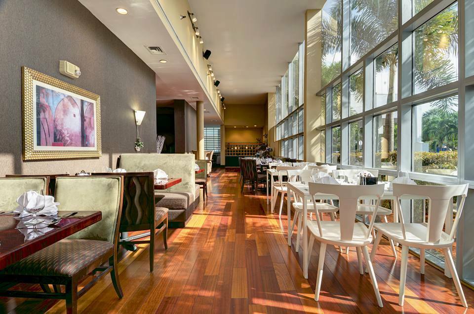 Sawgrass Grand Hotel And Suites Sports Complex Sunrise Bagian luar foto